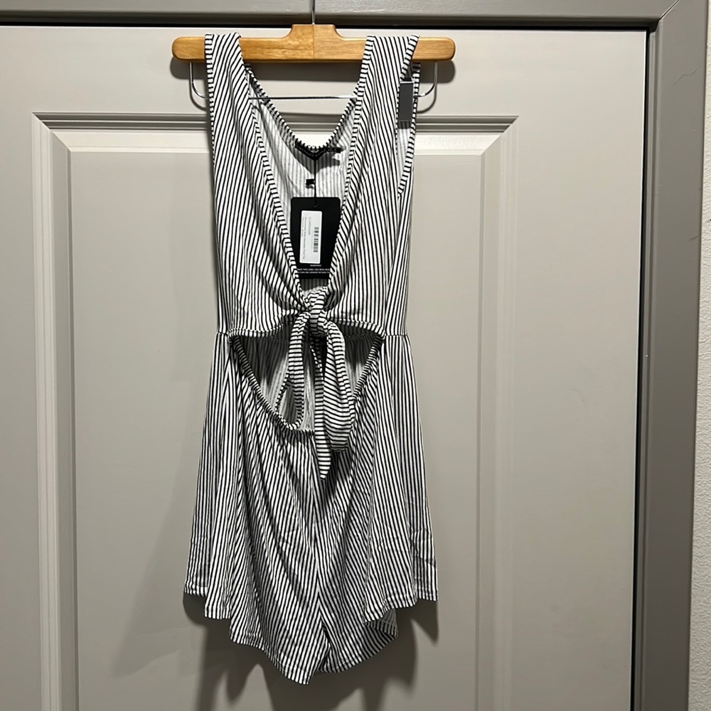 *NEW WITH TAGS* PrettyLittleThing Romper